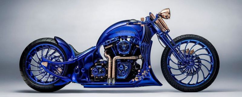 Ein Umbau der besonderen Art: Die Harley-Davidson Blue Edition von Bucherer und Bündnerbike.