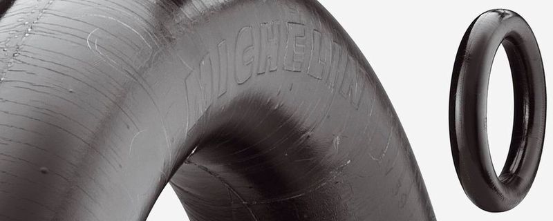 Leicht im Handling und langlebig: Michelin hat den bewährten Moosgummi-Ring für Enduro- und Motocross-Reifen optimiert.