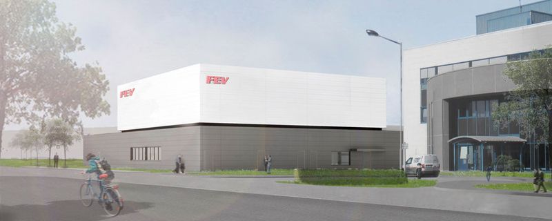 Das künftige Rollenprüfzentrum von FEV bietet moderne Testmöglichkeiten für nachhaltige Antriebssysteme (Computermodell). Neben der Mess- und Prüftechnik für konventionelle Antriebsstränge sollen unter anderem auch Hybrid- und Elektrofahrzeuge entwickelt werden.