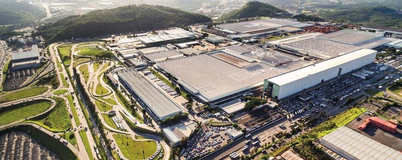 Die Entwicklung von Fiat in Brasilien begann mit dem 1976 in Betrieb genommenen Werk in Belo Horizonte.