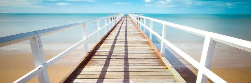 Der Weg ist das Ziel: Gemeinsamkeiten und Unterschiede zwischen Microsoft Azure und Amazon Web Services.