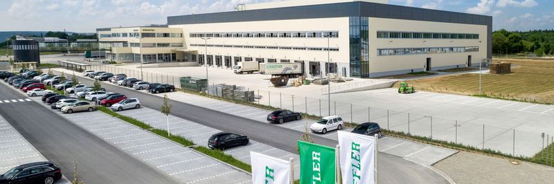 Die Schaeffler-Gruppe hat in Kitzingen ihr neues Europäisches Distributionszentrum (EDZ) Mitte eingeweiht.