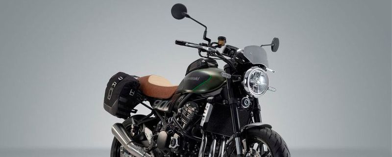 Die Kawasaki Z900RS im SW-Motech Outfit – Für das Modell sind bereits mehr als 50 Artikel im SW-Motech Online Shop verfügbar.