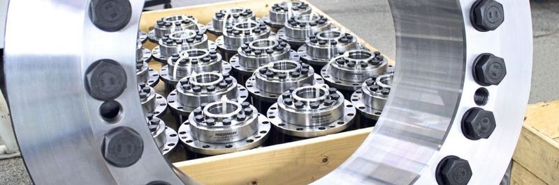 ...und Welle-Nabe-Verbindungen auch Überlastkupplungen, Industriebremsen sowie Präzisionsspannzeuge und Druck-Zug-Kabelsysteme (Fernbetätigungen).
