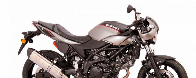 Gilles Tooling hat neues Zubehör für das Urban Bike SV 65 X „X-Tracker“ aus dem Hause Suzuki auf Lager.