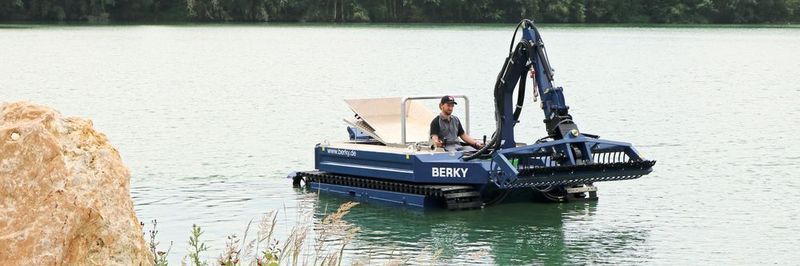Beim Amphibienfahrzeug Berky Typ 6450 sorgt ein Hatz-4H50TIC-OPU-Motor für den Antrieb.