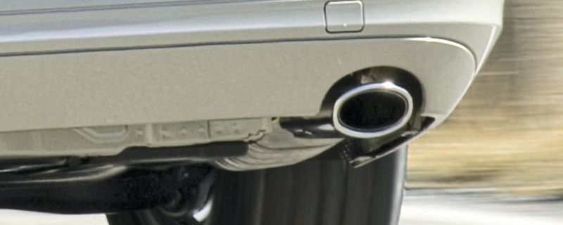 Für 238.000 Mercedes-Dieselfahrzeuge hat der Verkehrsminister einen Rückruf angekündigt.
