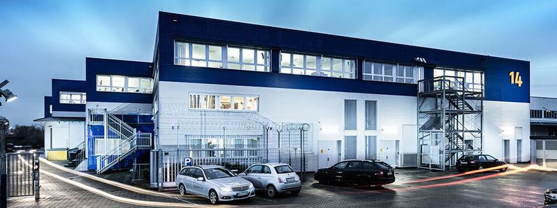 Das Plusserver-Rechenzentrum in Köln ist eines von elf mit jeweils mehreren Tausend Geräten, aus denen die "Hardware-Cloud" angeboten werden soll.