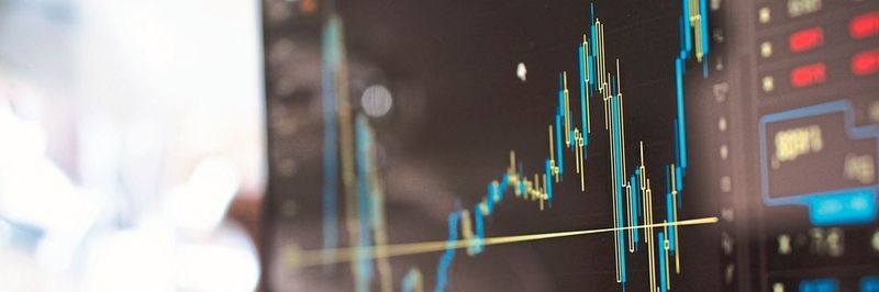 Die gute Stimmung der Unternehmen und der Aufschwung auf dem Arbeitsmarkt führen zu deutlich steigenden Ausrüstungsinvestitionen und zunehmenden Konsumausgaben. Für das Gesamtjahr 2018 prognostiziert BAK ein kräftiges Wirtschaftswachstum von 2.3 Prozent.