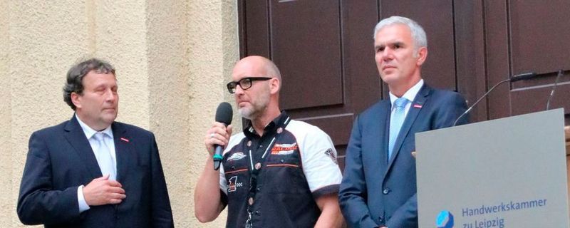 (von li.): Claus Gröhn (Präsident, HWK Leipzig), Steffen Brauer (Verkaufsleiter, Harley-Davidson Leipzig) und Volker Lux (Hauptgeschäftsführer, HWK Leipzig).
