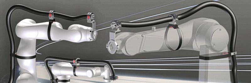 Das flexible Haltersystem FHS von Murrplastik Systemtechnik eignet sich für den universellen Einsatz an verschiedenen Roboter-Typen.
