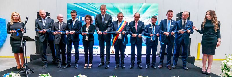 Der Vorstand von Röchling Automotive feierte am 19. Juni 2018 gemeinsam mit Vertretern aus Politik und Wirtschaft die Erweiterung des Produktionsstandortes in Oarja/Piteşti, Rumänien.