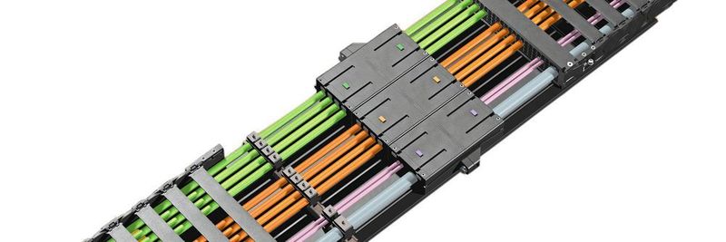 Gemeinsam mit Igus ist es Harting gelungen, in der Flexbox alle wesentlichen Funktionen eines industrietauglichen Steckverbinder-Gehäuses zu vereinen.