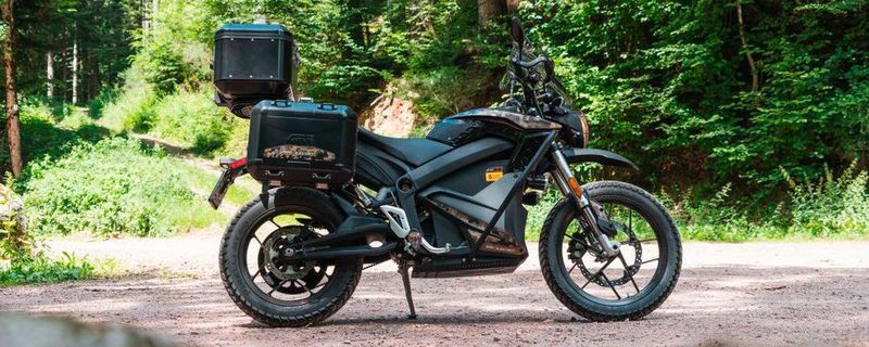 Die „elektrischen Reiter“ hinterließen auf der 150 Kilometer langen Rundtour zwischen Freiburg und Triberg weder den üblichen Lärm noch Abgas-Qualm und konnten so die Natur in vollen Zügen genießen.