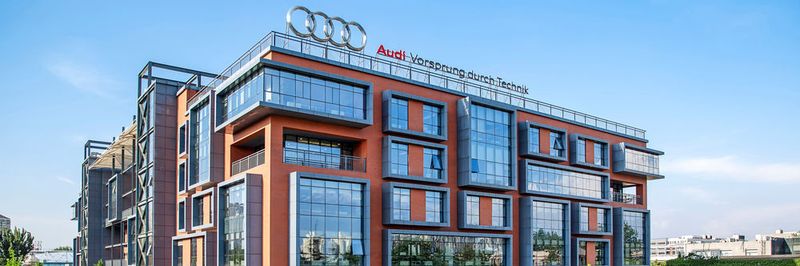 Audi und der chinesischen Informations- und Telekommunikationskonzern Huawei wollen in Zukunft bei der Entwicklung vernetzter Fahrzeuge kooperieren.