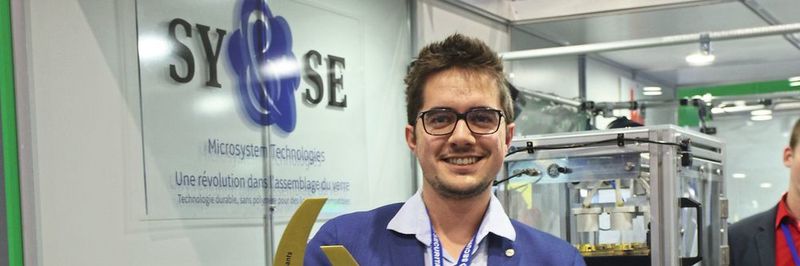 Florian Telmont, co-fondateur et CTO de SY&SE sur le stand de la start-up lors du salon EPHJ-EPMT-SMT.
