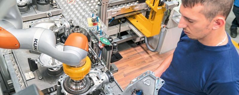 Das Automatisierungs-unternehmen Pilz übernimmt die Risikobewertung von Systemen der Mensch-Roboter-Kollaboration in einigen Werken der BMW Group.
