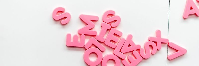 Im Marketing gibt es unzählige Buzzwords. Oftmals stellen diese sowohl Kunden als auch Kollegen vor Verständnisprobleme.