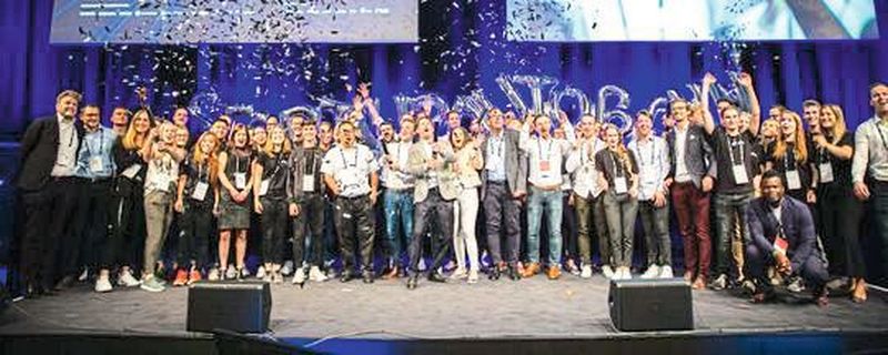 „Plug and Play Global Innovation Awards“ auf dem EXPO Day STARTUP AUTOBAHN am 19. Juli 2018 in der Carl Benz Arena in Stuttgart.