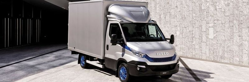 Die Daily-Blue-Power-Familie (Elektro, CNG und Diesel) wird erneut „Van of the Year 2018“.