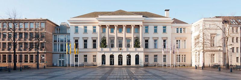 Die Stadt Krefeld legte beim Bau des neuen Rechenzentrums im Rathaus großen Wert auf die Installation einer zukunftsfähigen und dauerhaft angelegten passiven Infrastruktur.