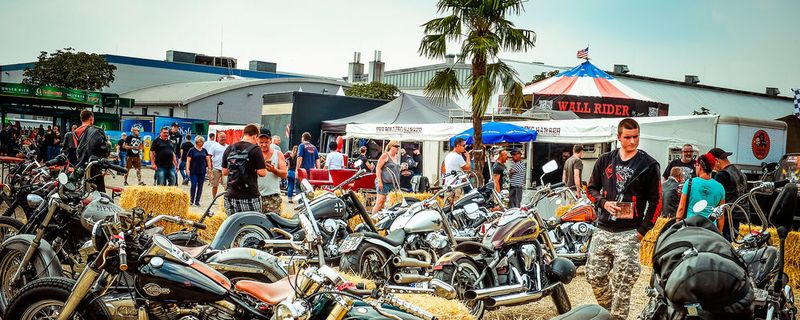 Die Ride-in-Bikeshow-Area war ein wahrer Augenschmaus für die Fans des Customizing.