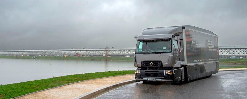 Der „Urban Lab 2“ genannten Forschungs-Lkw von Renault Trucks verbraucht 12,8 Prozent weniger Kraftstoff als ein vergleichbares Serienfahrzeug.