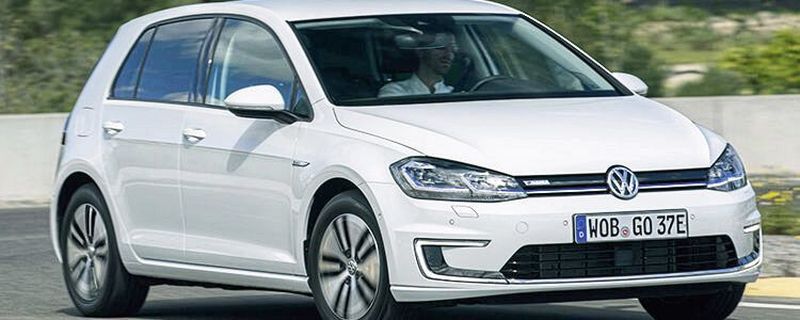 Kein deutscher Hersteller an der Spitze, dafür aber auf Platz 2: Der E-Golf von VW schaffte 2.561 Neuzulassungen im ersten Halbjahr.