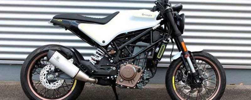 Die fertig umgebaute Husqvarna Vitpilen 401.