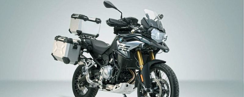Für die BMW F 850 GS bietet SW-Motech eine Reihe an Zubehörartikeln an.
