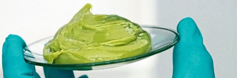 Entwickelt wurden mechanisch stabile Produkte, die auch unter extremen Druckanforderungen und Vibrationen hervorragend arbeiten sollen.