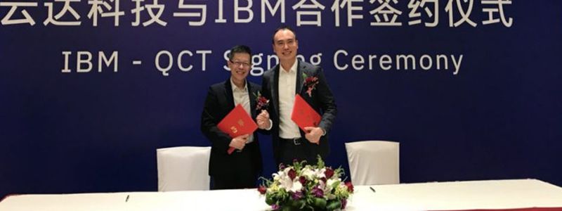 Brian Tse, GTS GM von IBM GCG (rechts): „Zusammen mit QCT wollen wir unsere innovative Technologie, Branchenkenntnisse, professionelle Fähigkeiten und fortschrittlichen Tools sowie führende Technologien wie Cloud Computing, Cognitive Computing und KI-Automatisierung nutzen, um unsere Unternehmenskunden bei ihrer digitalen Transformation zu unterstützen.“