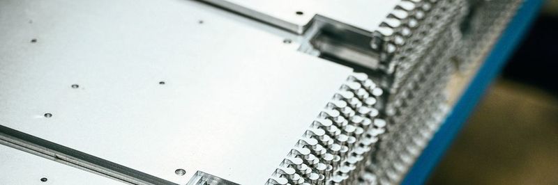 Vor allem durch die hohe Prozessgeschwindigkeit beim Schneiden solcher Teile überzeugt die Bystar Fiber 4020.