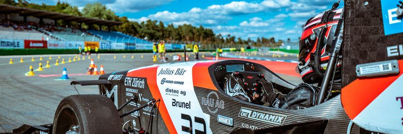 Die Formula Student Germany (FSG) ist ein internationaler Konstruktionswettbewerb für Studenten. Die Aufgabe besteht darin, ein einsitziges Formel-Fahrzeug zu konstruieren und einen fahrfertigen Prototypen herzustellen.