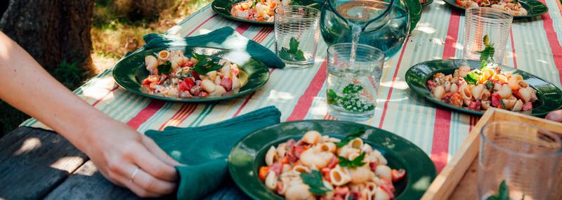 Die Thermogenese von Braunem Fett nimmt nicht nur durch Kälte zu, wie bisher angenommen, sondern auch durchs Essen. Braunes Fett gilt als vielversprechend zur Prävention von Übergewicht und Diabetes.
