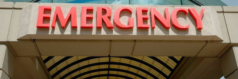 Die wirtschaftliche Lage der Krankenhäuser in Deutschland bleibt schlecht. Trotz steigender Umsätze konnten 41 Prozent der Kliniken im vergangenen Jahr keinen Überschuss erwirtschaften. 70 Prozent von ihnen gehen Partnerschaften mit Medizintechnikunternehmen ein, um Innovationen schneller voranzutreiben, so eine Studie von Roland Berger.