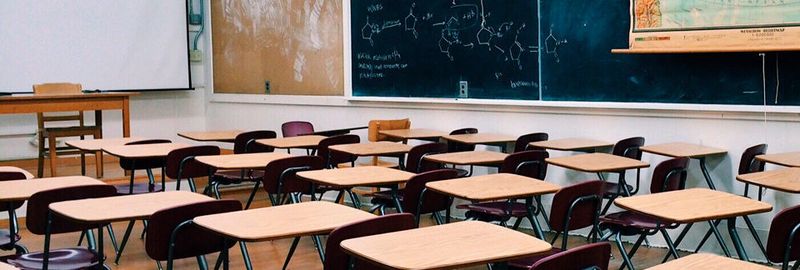 Das neue Datenschutzrecht zwingt auch Schulen dazu, personenbezogene Daten organisatorisch wie technisch vor unerlaubtem Zugriff zu sichern.