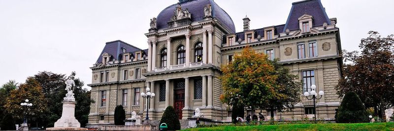 The automotive supplier Alu-Druckguss has filed for insolvency at the Potsdam District Court due to imminent illiquidity.
