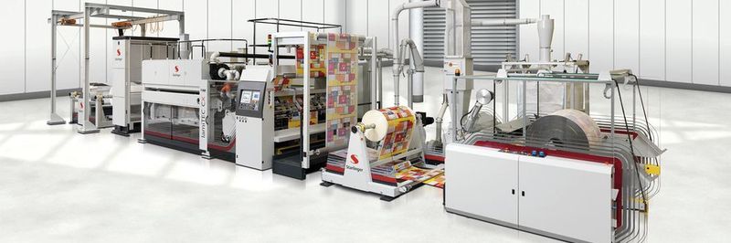 Die Lami-Tec von Starlinger dient dem Beschichten und Laminieren von Kunststoffgewebe.