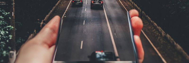Die Zukunft der Connected Cars hängt maßgeblich an einer schnellen Datenverbindung.