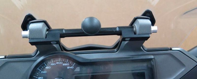 Die MV Motorrad-Technik Halterung für Navigationsgeräte oder Handys.