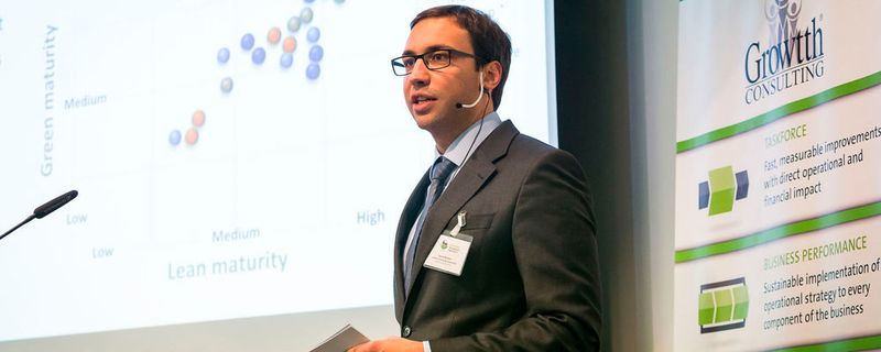 Daniel Reichert, Director Lean & Green bei Growtth Consulting, beim Lean & Green Summit im Anschluss an den Smart Factory Day 2017.