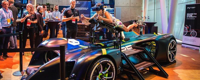 Bei dem sogenannten „Expo-Day“ von Startup Autobahn präsentieren Start-ups und Unternehmen ihre Projekte.