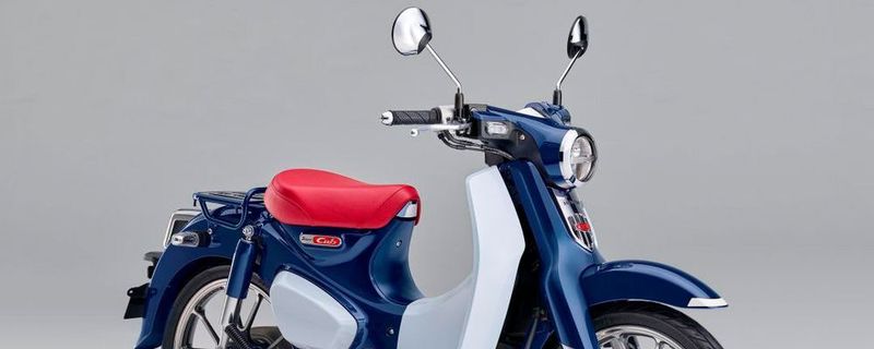 In Deutschland ist die Honda Super Cup C125 ab 3.690 Euro zu haben.