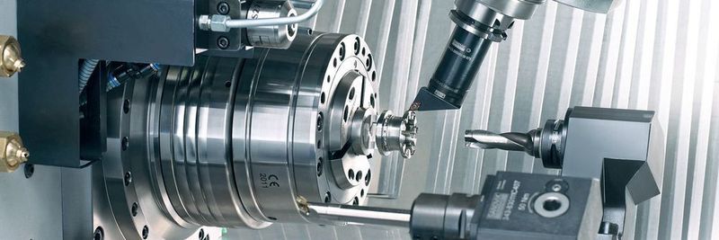 Modellieren, Programmieren, Simulieren, Produzieren, mit Chiron ProcessLine werden Kollisionen von Anfang an ausgeschlossen.