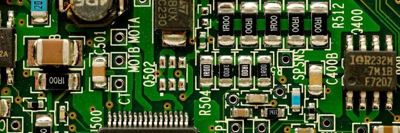 Laut ZVEI soll alleine im laufenden Jahr die Zahl der Beschäftigten in der Elektrobranche um rund 13.000 gestiegen sein.