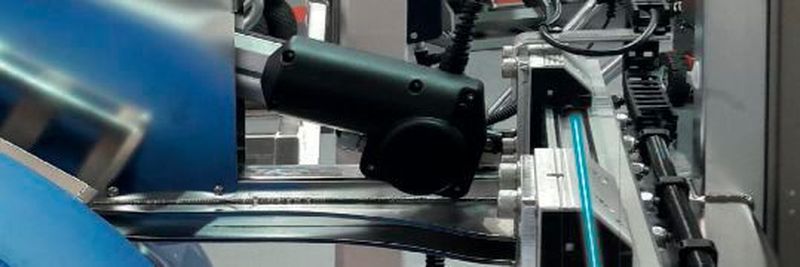 Mit dne wartungsfreien Linearsystemen lassen sich die Kunststofffässer sicher bewegen.