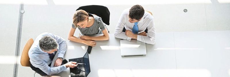 73 % der befragten Angestellten gaben an, dass sie die Einführung einer Software zum Teilen und Erhalten von Wissen begrüßen würden.