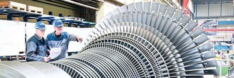 Dampfturbinen übernehmen bei regenerativer Energieerzeugung die Energiewandlung, beispielsweise in Biomasse-gefeuerten Kraftwerken oder Solarthermieanlagen.