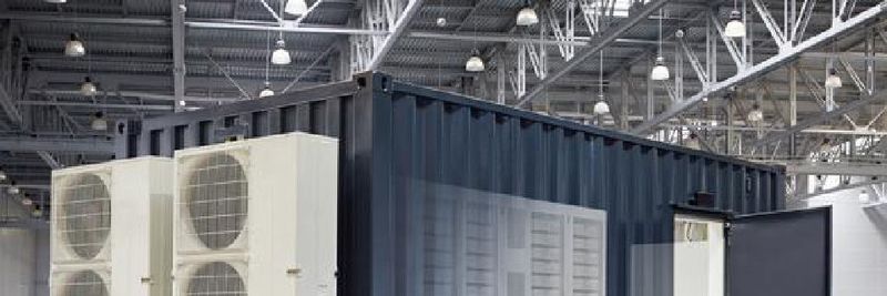 RZ-Products hat mit dem „DC-ITContainer“ ein „Plug-and-Play-Rechenzentrum“ präsentiert.